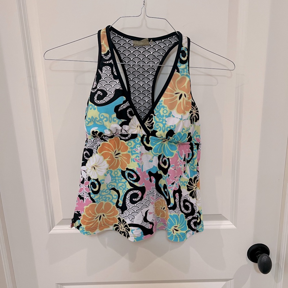 Athleta swim tankini top